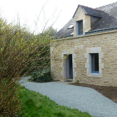 maison a locrio Guern Extérieur photo